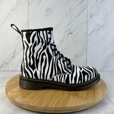 Dr. Doc Martens 1460 Delaney Womens Size 6 Zebra … - image 1