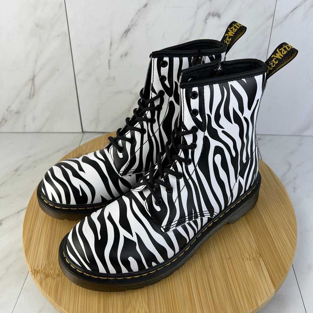 Dr. Doc Martens 1460 Delaney Womens Size 6 Zebra … - image 3