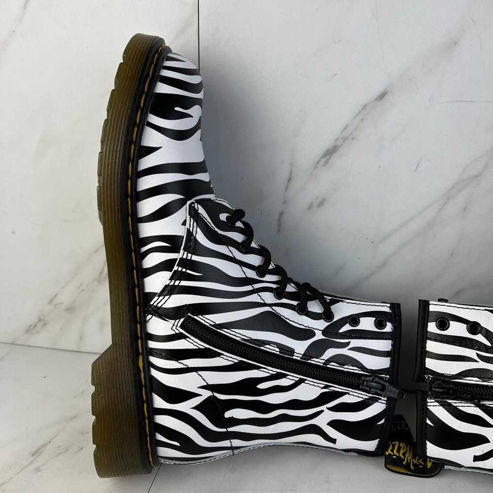 Dr. Doc Martens 1460 Delaney Womens Size 6 Zebra … - image 5