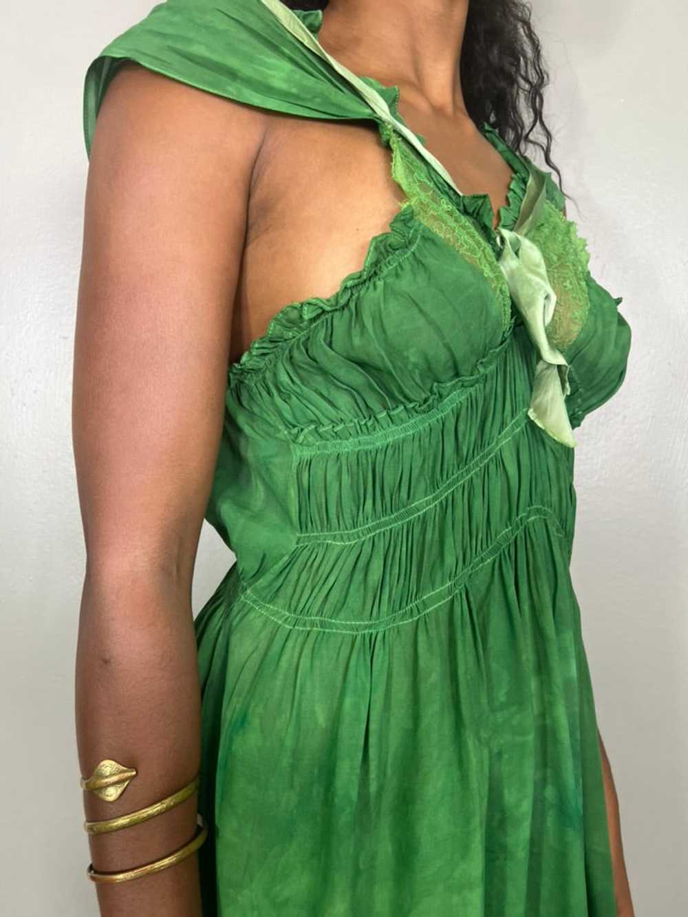 Esmeralda, 30s dress hand dyed in emerald green - image 11