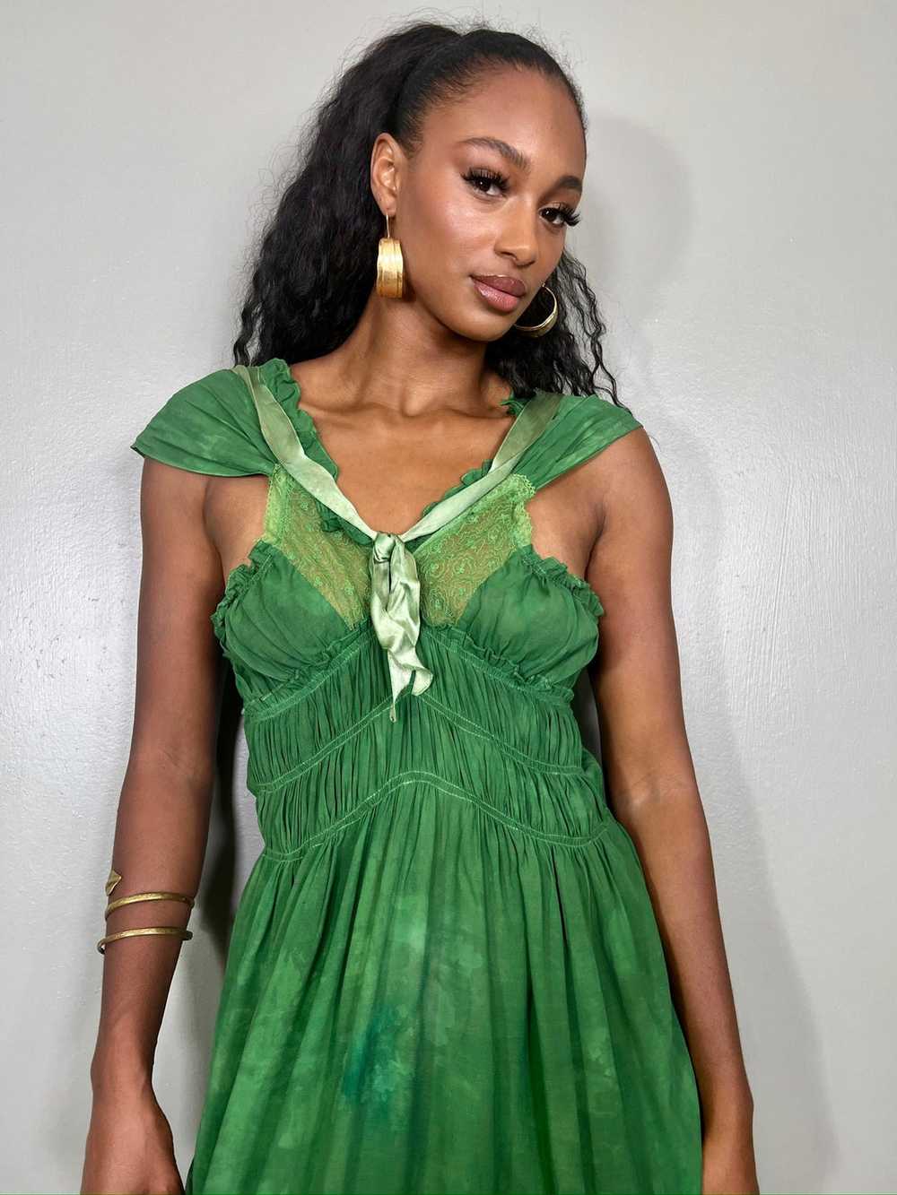 Esmeralda, 30s dress hand dyed in emerald green - image 4