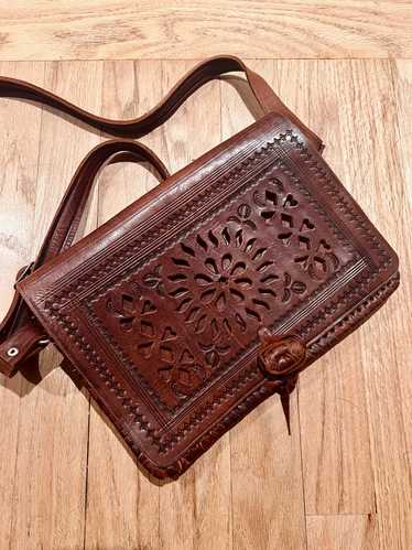 Unknown Vintage Hand-Tooled/Crafted Leather Bag |…