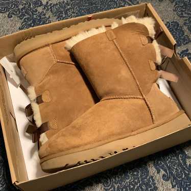 Ugg Bailey Bow