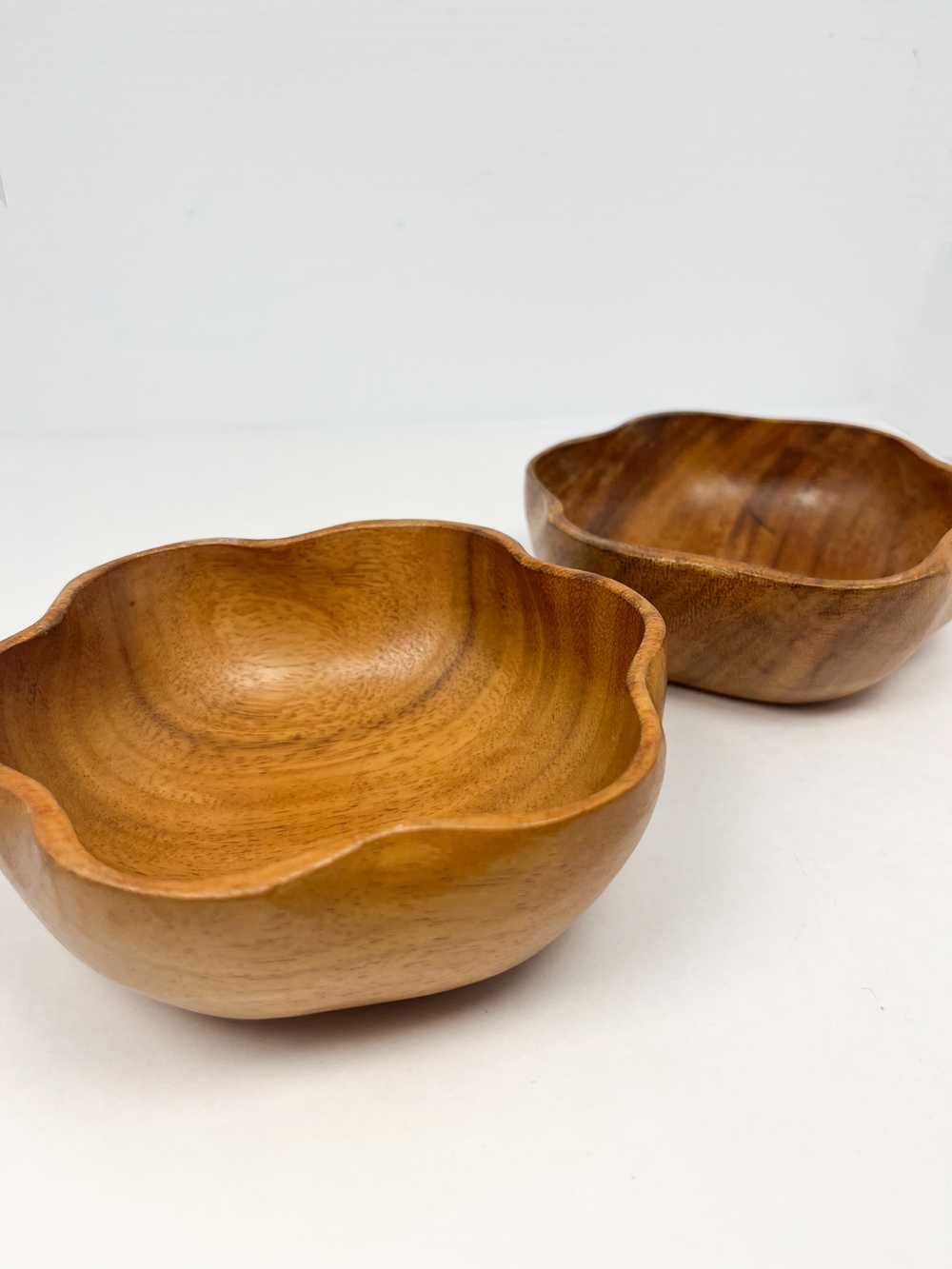 Hand made scalloped vintage woodenware bowl set - image 2