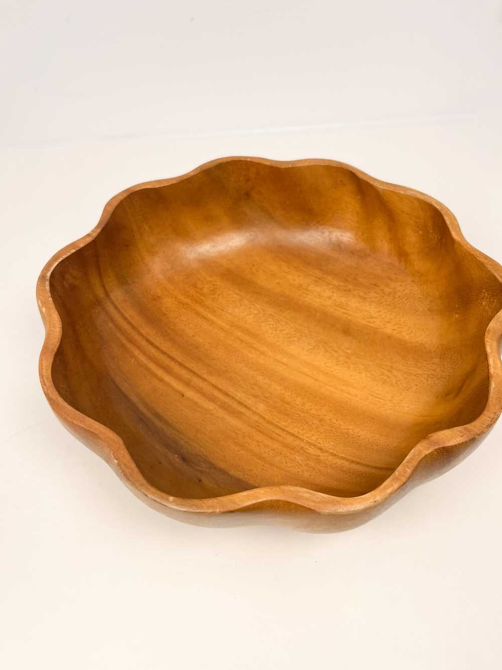 Hand made scalloped vintage woodenware bowl set - image 6