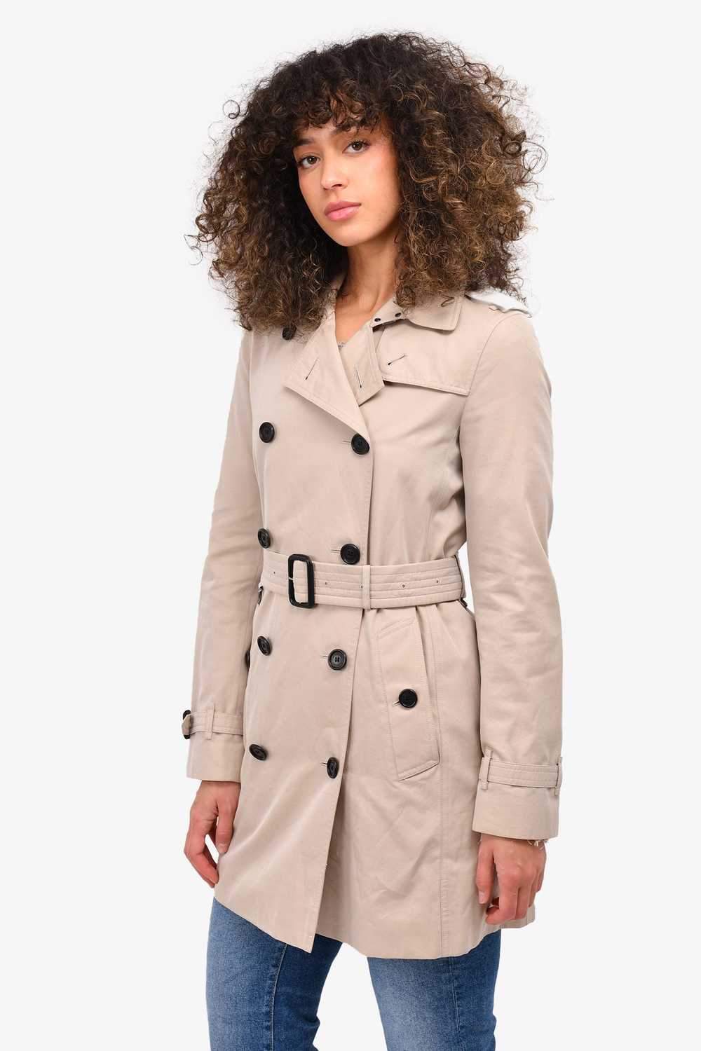 Burberry Beige Kensington Trench Coat Size M - image 3