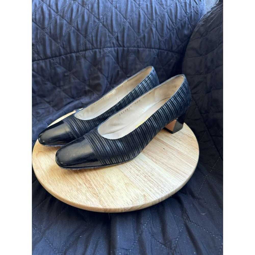 Salvatore Ferragamo  Black Pump Heels Shoes 7B - image 7