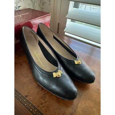 Salvatore Ferragamo Womans Shoes Size 7 AA Black N