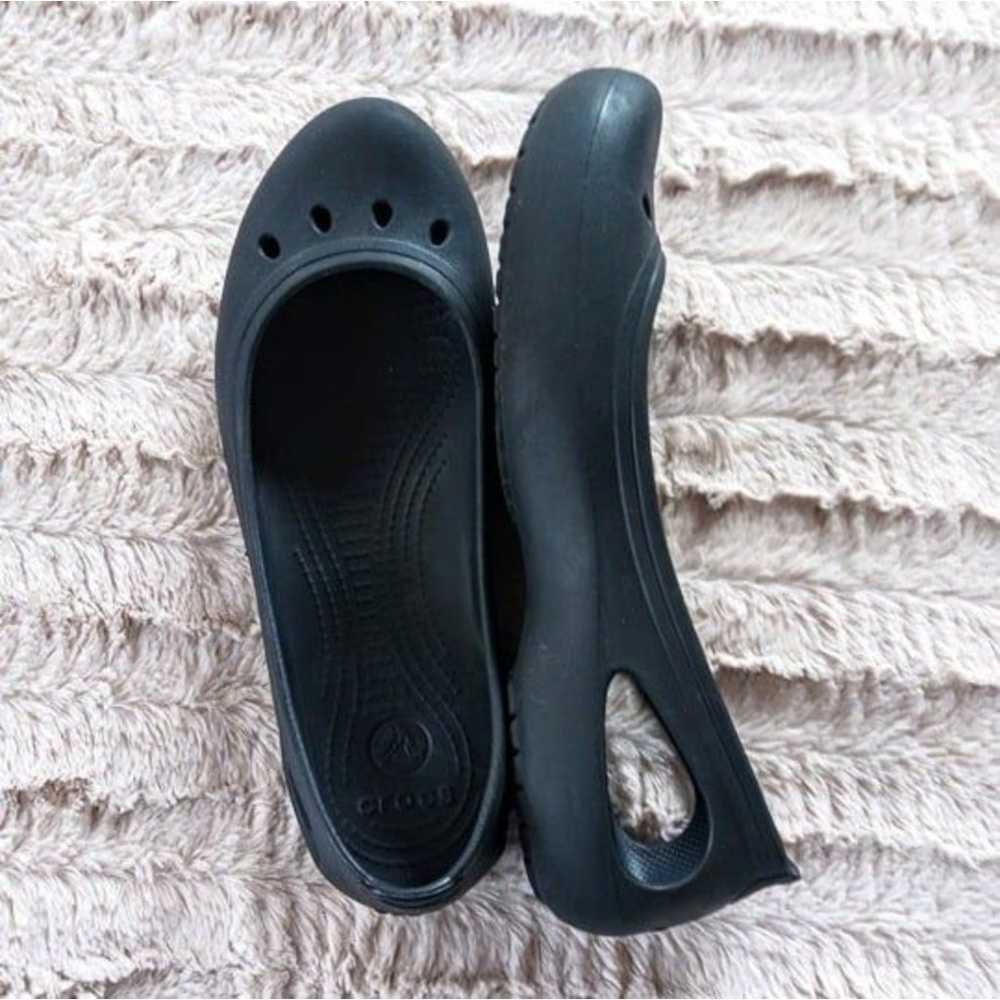 CROCS Women Kelli Comfort Ballet Black Slip On Fl… - image 4