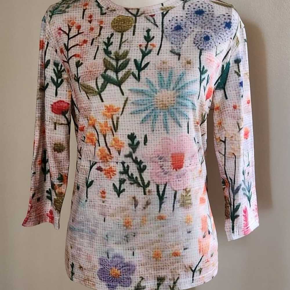 New Boutique Boho Floral T-shirt - image 3