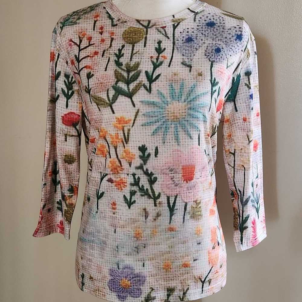 New Boutique Boho Floral T-shirt - image 4