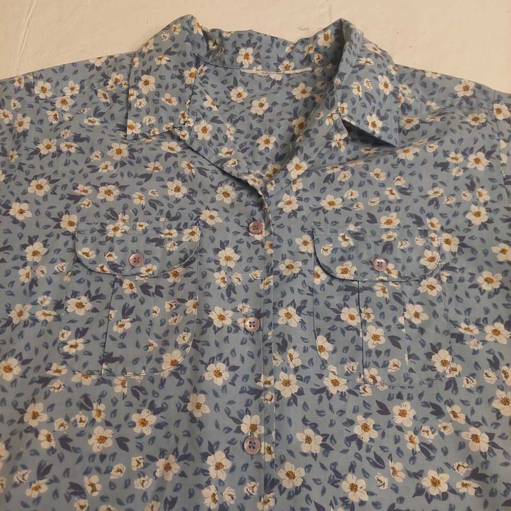 Vintage Blue White Ditsy Floral Daisy Print Short… - image 7