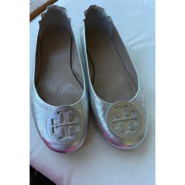 Tory Burch Silver flats size 8 EUC - image 1