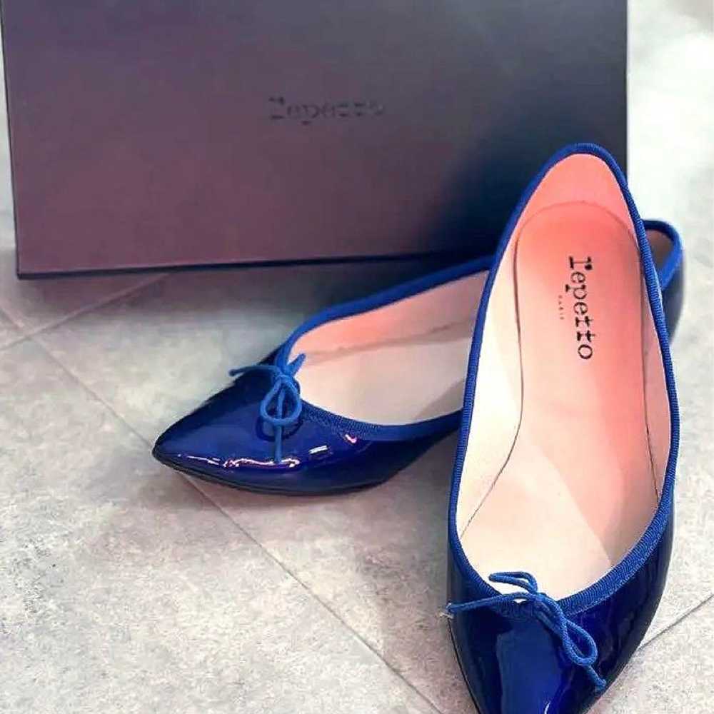 Repetto Patent Leather Pointed Toe Flat Shoes - image 1