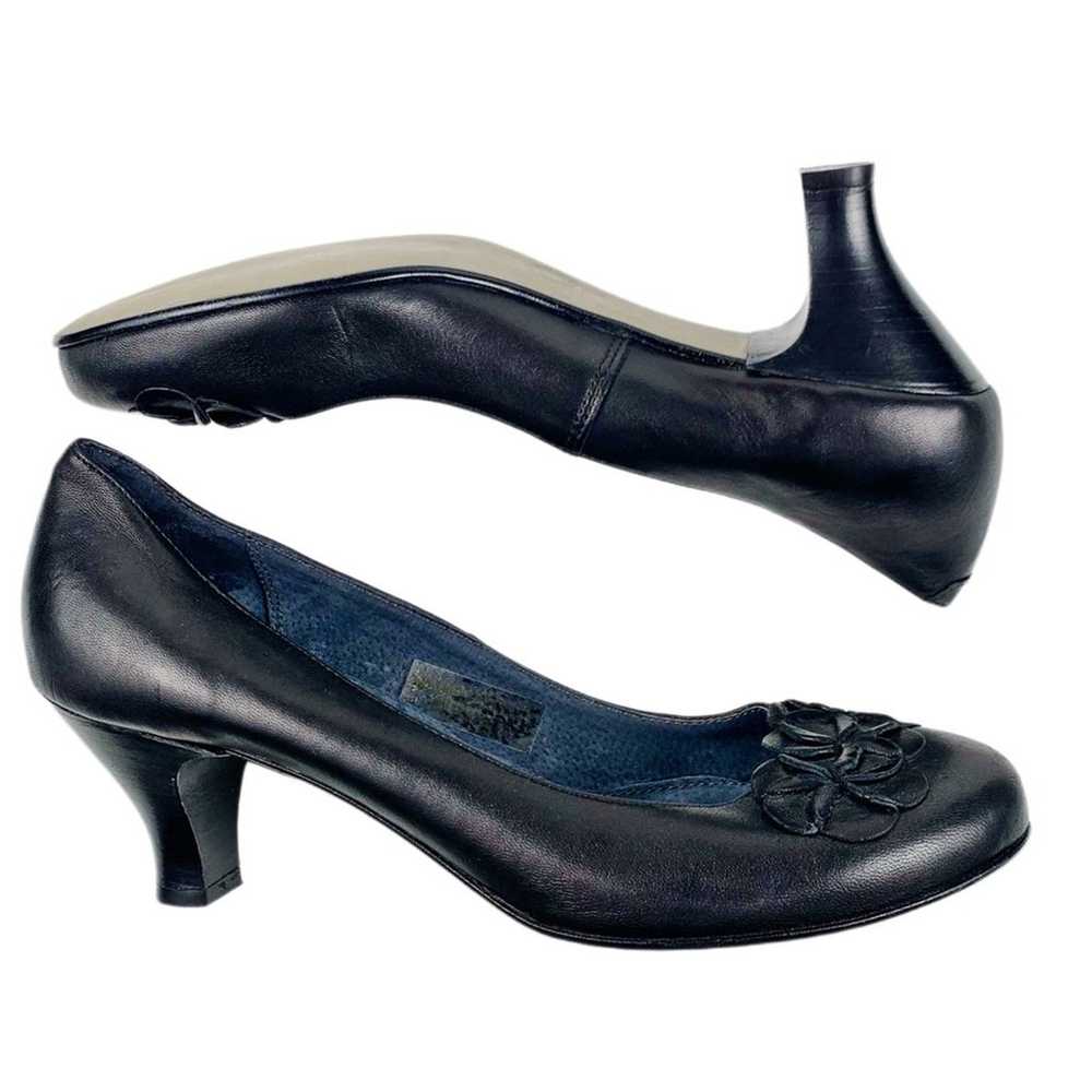 Jones Bootmaker Black Leather Low Heeled Pumps Si… - image 3