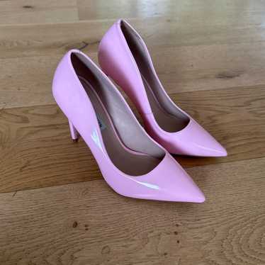 Steve Madden - Vala Patent Pumps in Pink