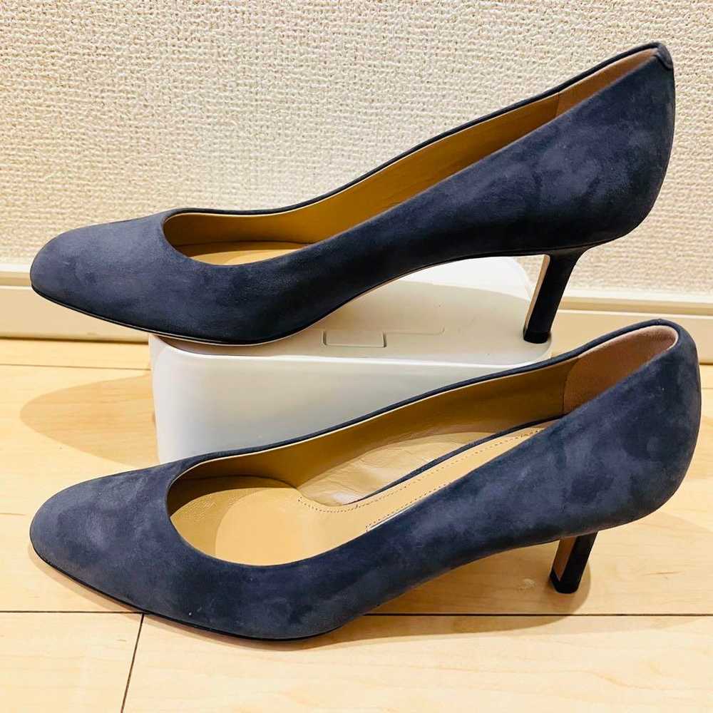 【Almost unused】PELLICO Pumps Suede Navy - image 3