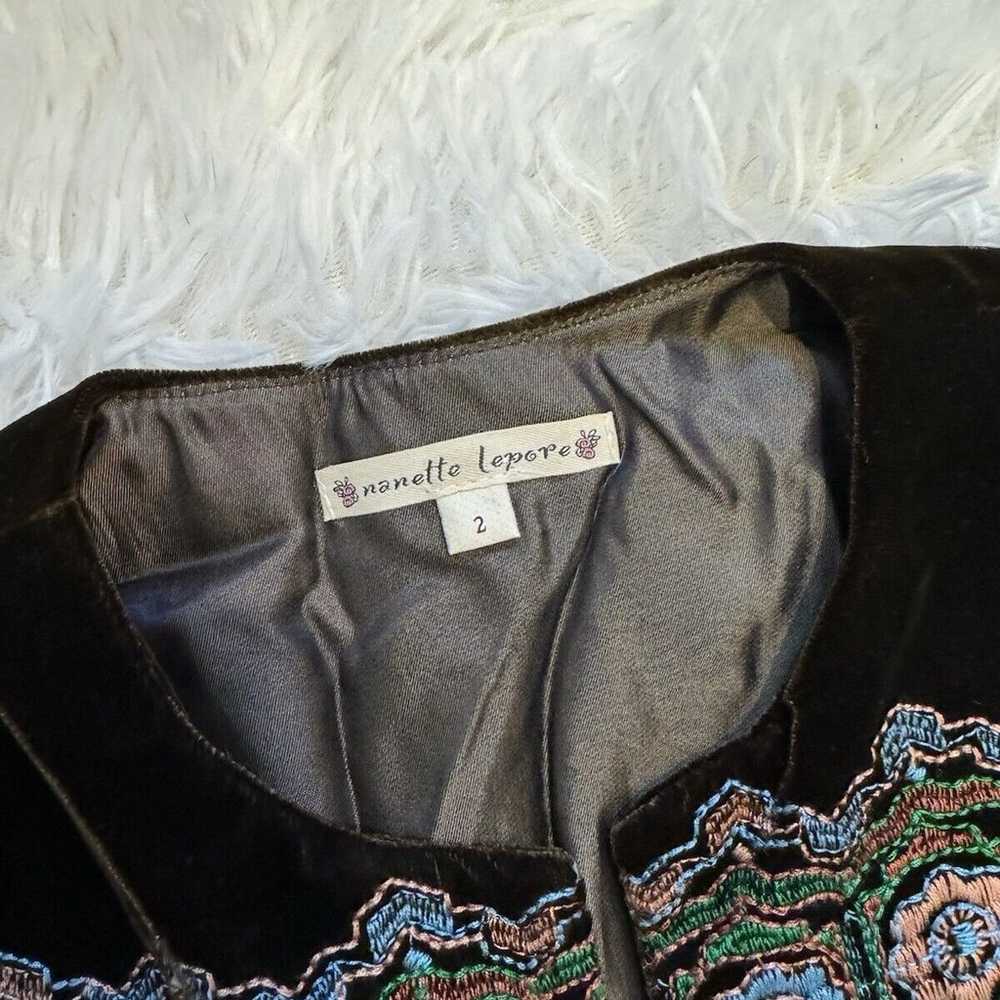 VTG Y2K Nanette Lepore Velvet Embroidered Top SZ … - image 2