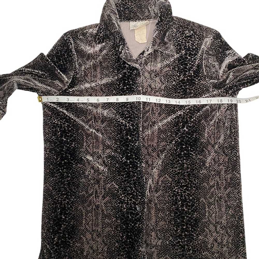 Vintage Y2K velour button up animal print shirt w… - image 7