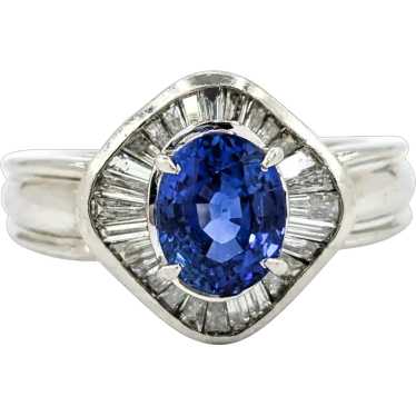 Timeless Sapphire and Diamond Ring in 900pt Platin