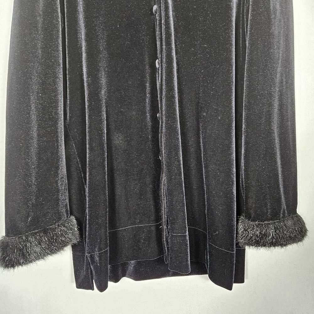 Vtg Lucia Lukken Top XL Classic Black Velvet Butt… - image 4