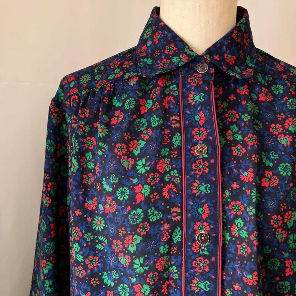 Used retro floral pattern all-over blouse vintage - image 12