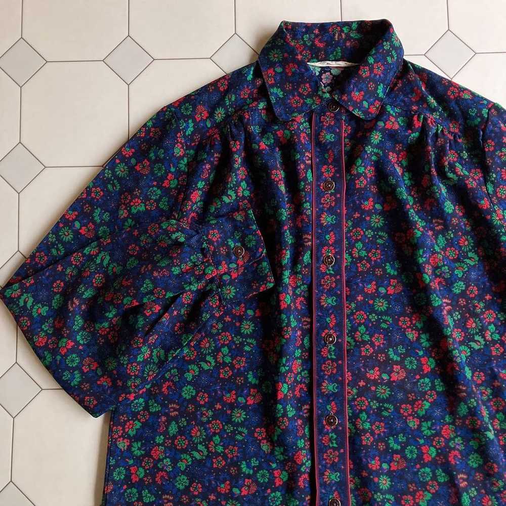 Used retro floral pattern all-over blouse vintage - image 3