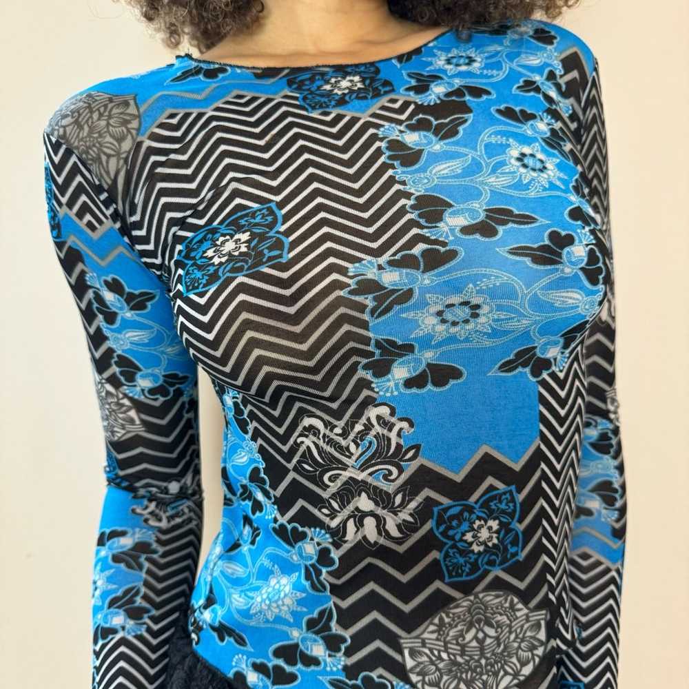 French vintage blue & black geometric mesh long s… - image 7