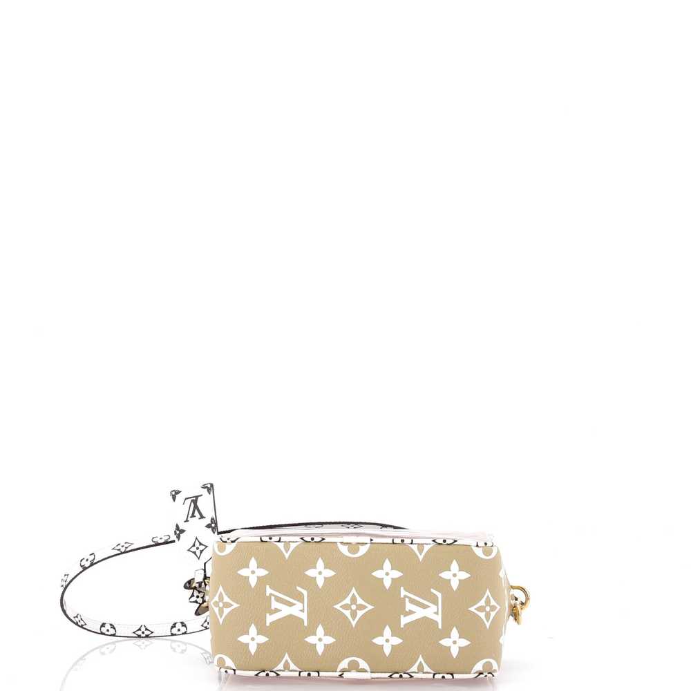 Louis Vuitton Beach Pouch Limited Edition Jungle … - image 4