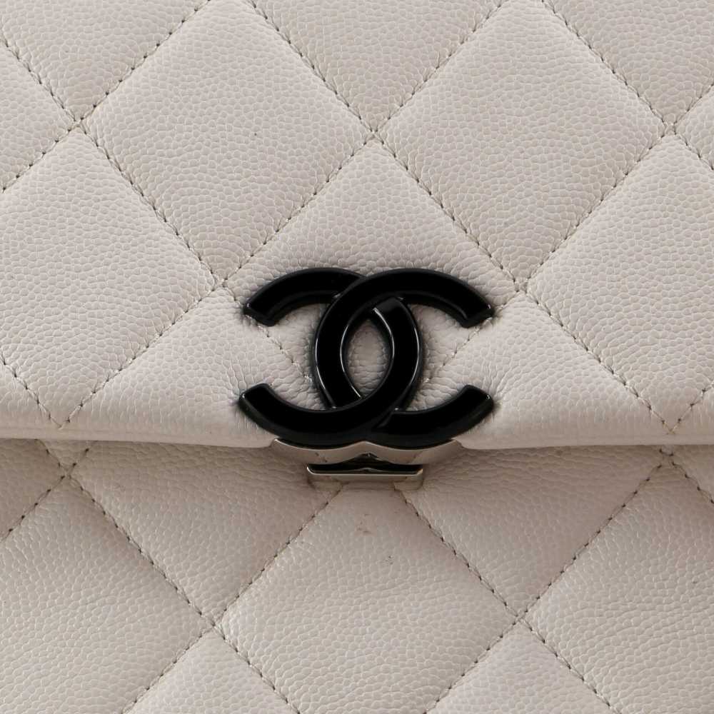 CHANEL My Everything Flap Bag Quilted Caviar Medi… - image 7