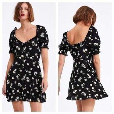 Zara Daisy Floral Black Mini Dress sz Large Dainty