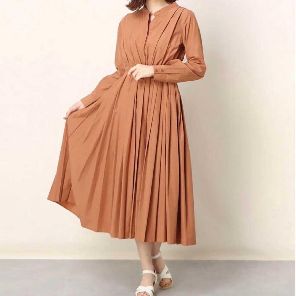 【Beautiful Silhouette】LADYMADE Turnback Pleated S… - image 1