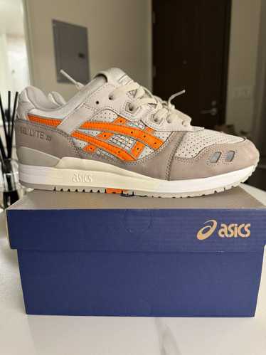 Asics Ronnie Fieg gel lyte 3 super orange - image 1