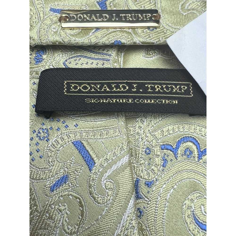 Donald Trump Signature Donald J. Trump Signature … - image 3