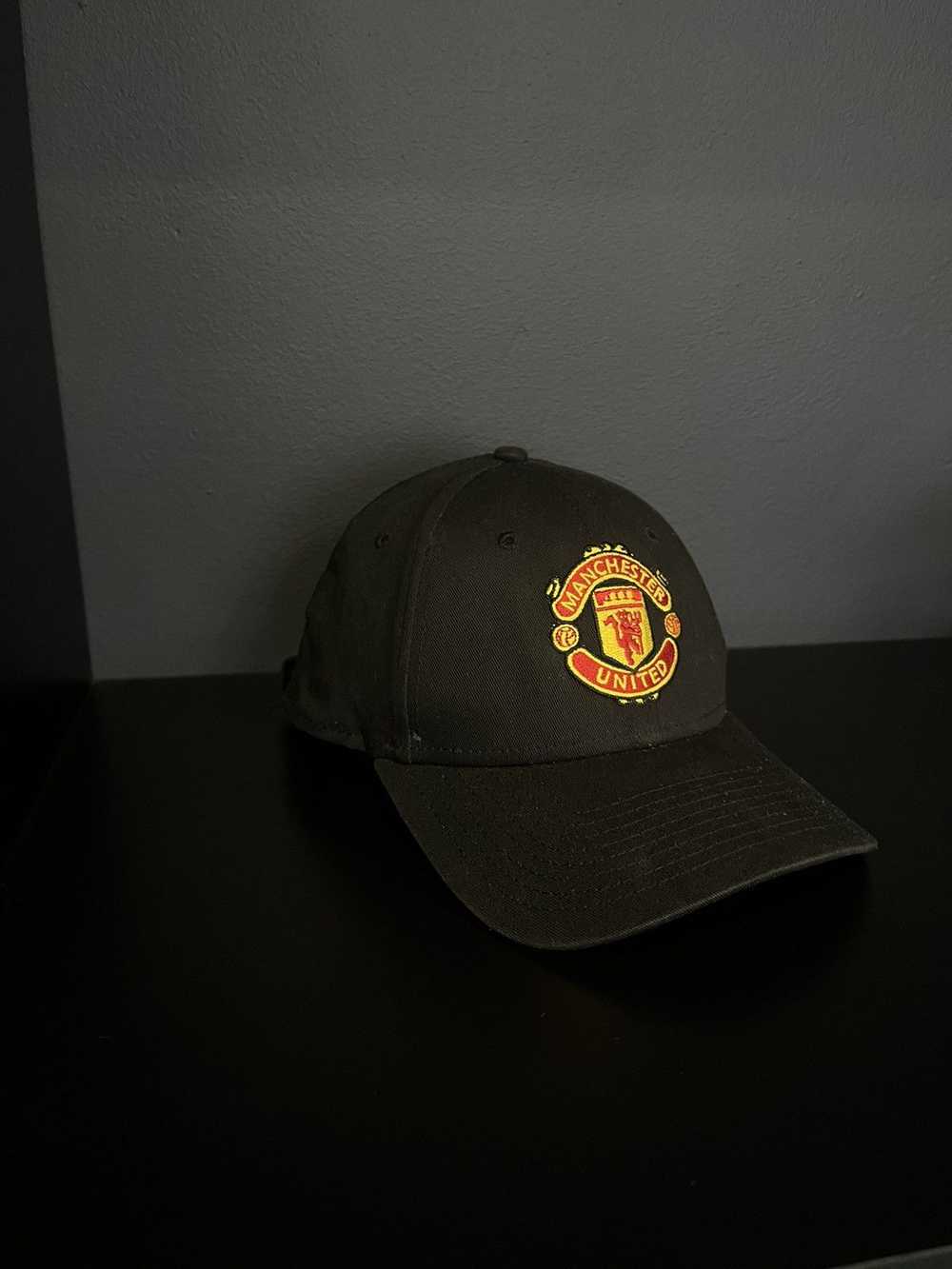 Manchester United × New Era × Vintage Blokecore M… - image 3