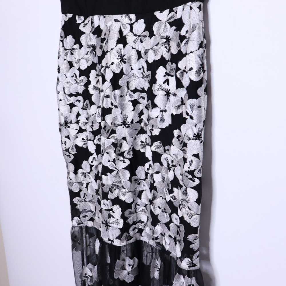 NICOLE MILLER Black & White Falling Flowers Illus… - image 4