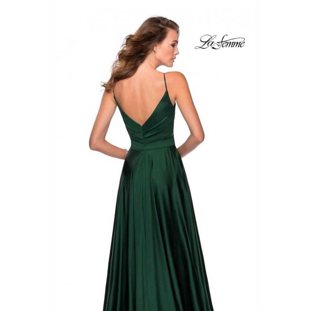 La Femme Emerald Green Sleeveless V-Neck High Leg… - image 3