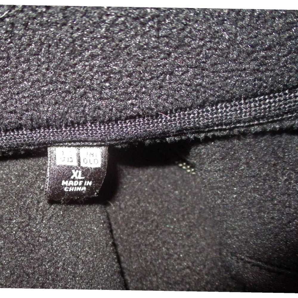 Uniqlo Luxurious Black Full Zip Fleece Jacket for… - image 6