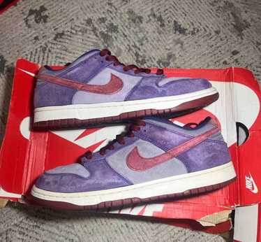 Nike dunk low plum size 10 - image 1