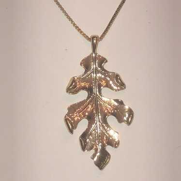 Vintage Gold Tone Leaf Pendant Boho Necklace