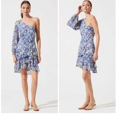 ASTR The Label Blue Floral One Shoulder Mini Dress