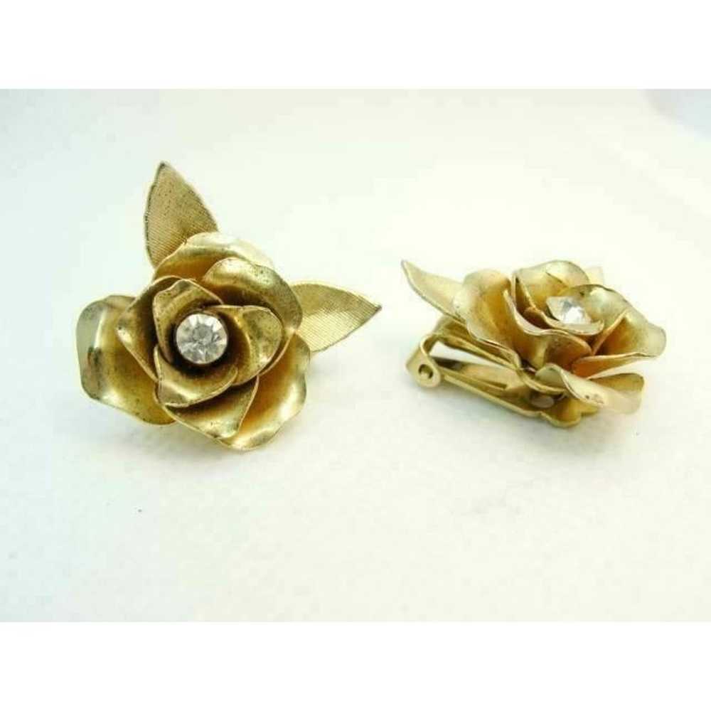 Woman's Earrings Coro Vintage Clip-On Gold-tone F… - image 2