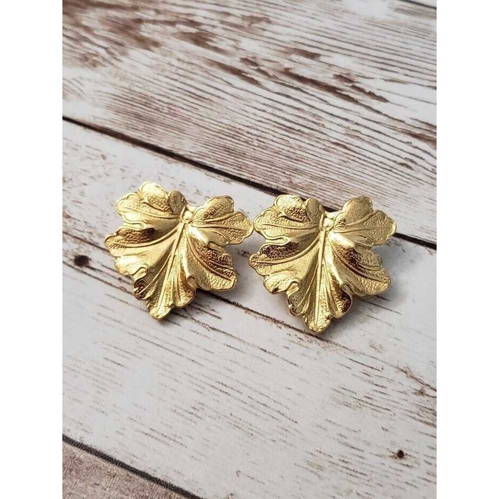 Vintage Carolee Clip On Earrings Gold Tone Leaf - image 3