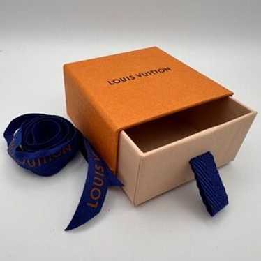 LOUIS VUITTON トランプセット BOX リボン タグ付き image?src=Images/live/2023-09/