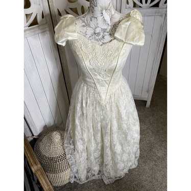 Vintage Girl's Sz 7 Handmade cheapest Drop Waist Victorian Dress Lace Bows Green White