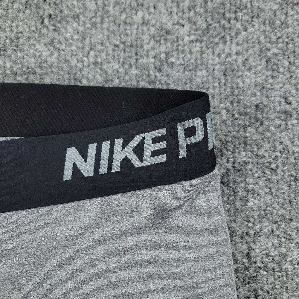 Nike Fitted Stretch Capri Leggings for Women in X… - image 3