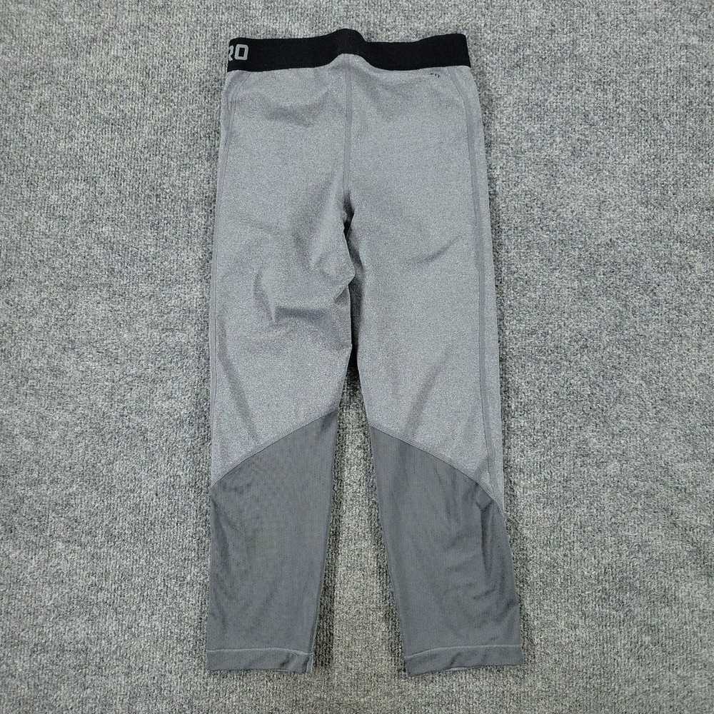 Nike Fitted Stretch Capri Leggings for Women in X… - image 6