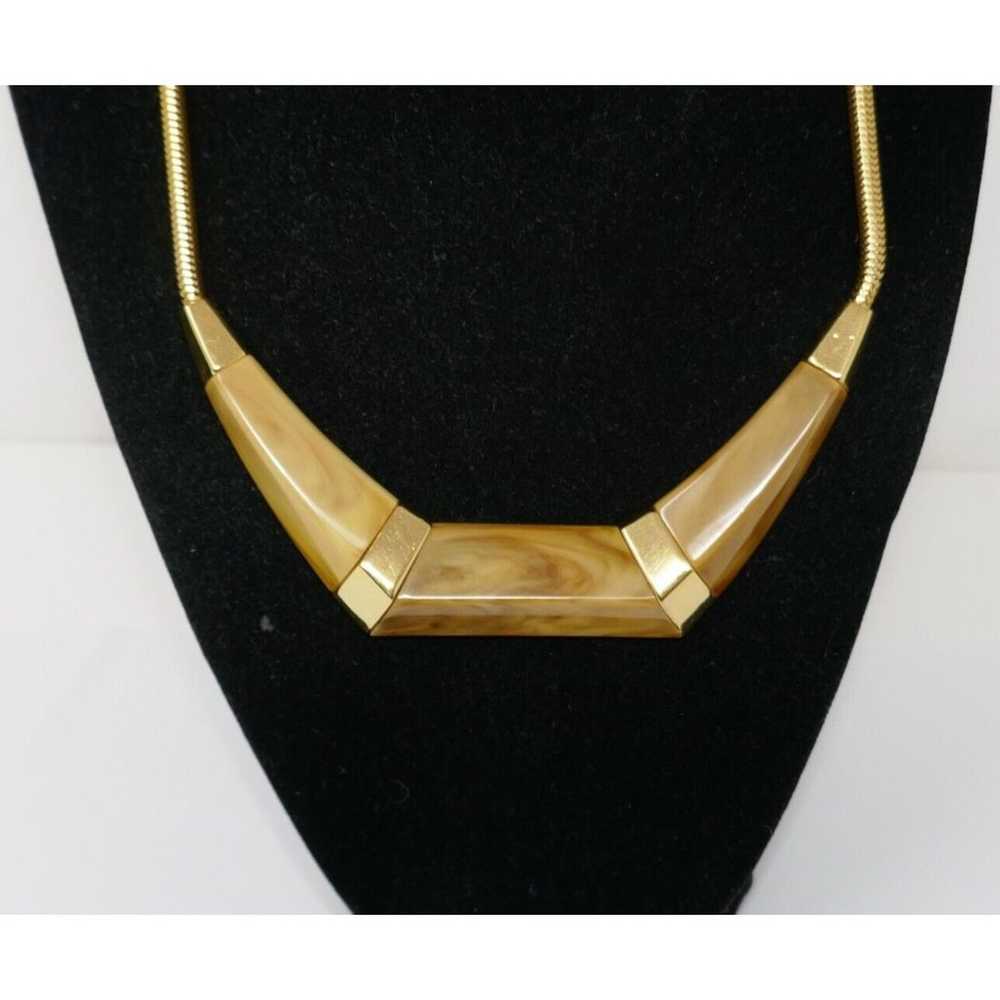 Trifari Caramel Brown Marbelized Lucite Gold Tone… - image 3