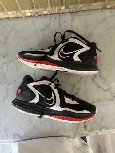 Nike Kyrie Low 5 Dominoes 7.5 Used No Box