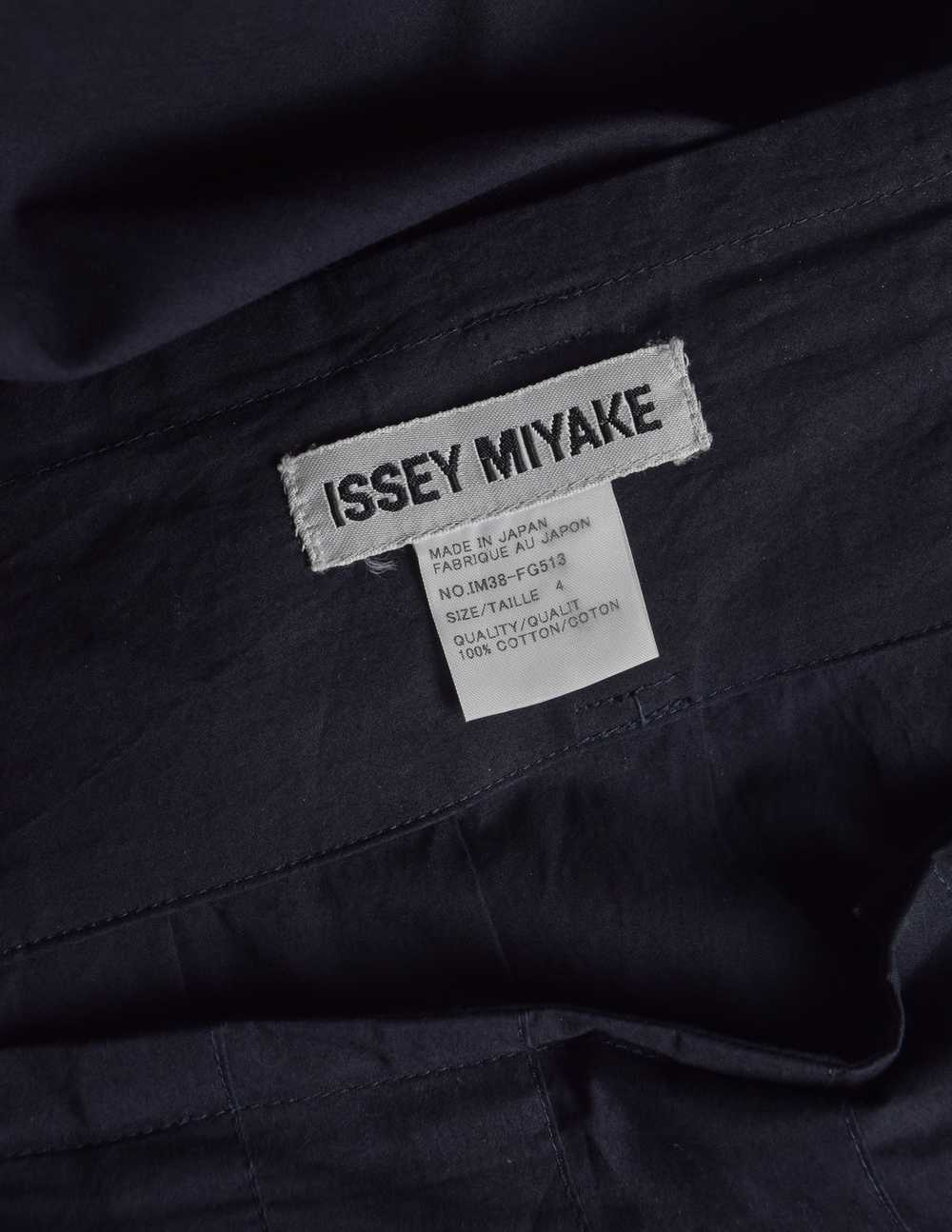 Issey Miyake Vintage AW 1993 Deep Blue Crinkled R… - image 7